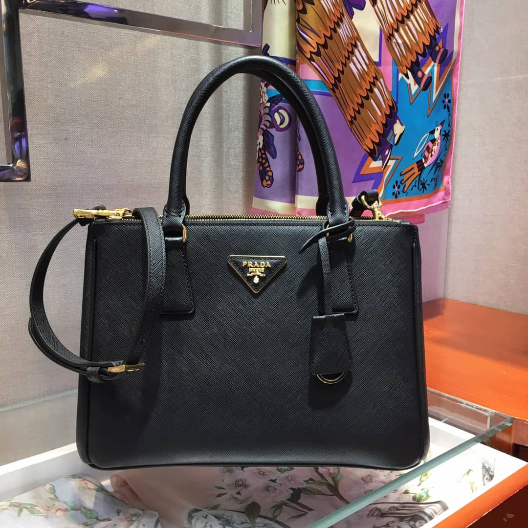Best Replica Prada Saffiano Leather Galleria Replica Bag(ColaReps)