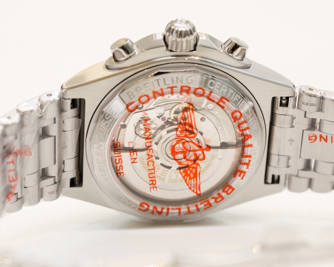 GF s new Breitling Chronomat,