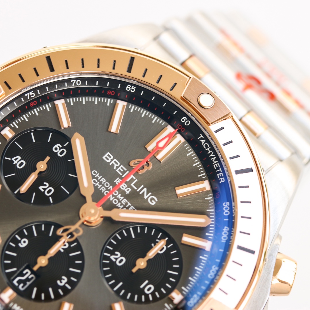 GF s new Breitling Chronomat