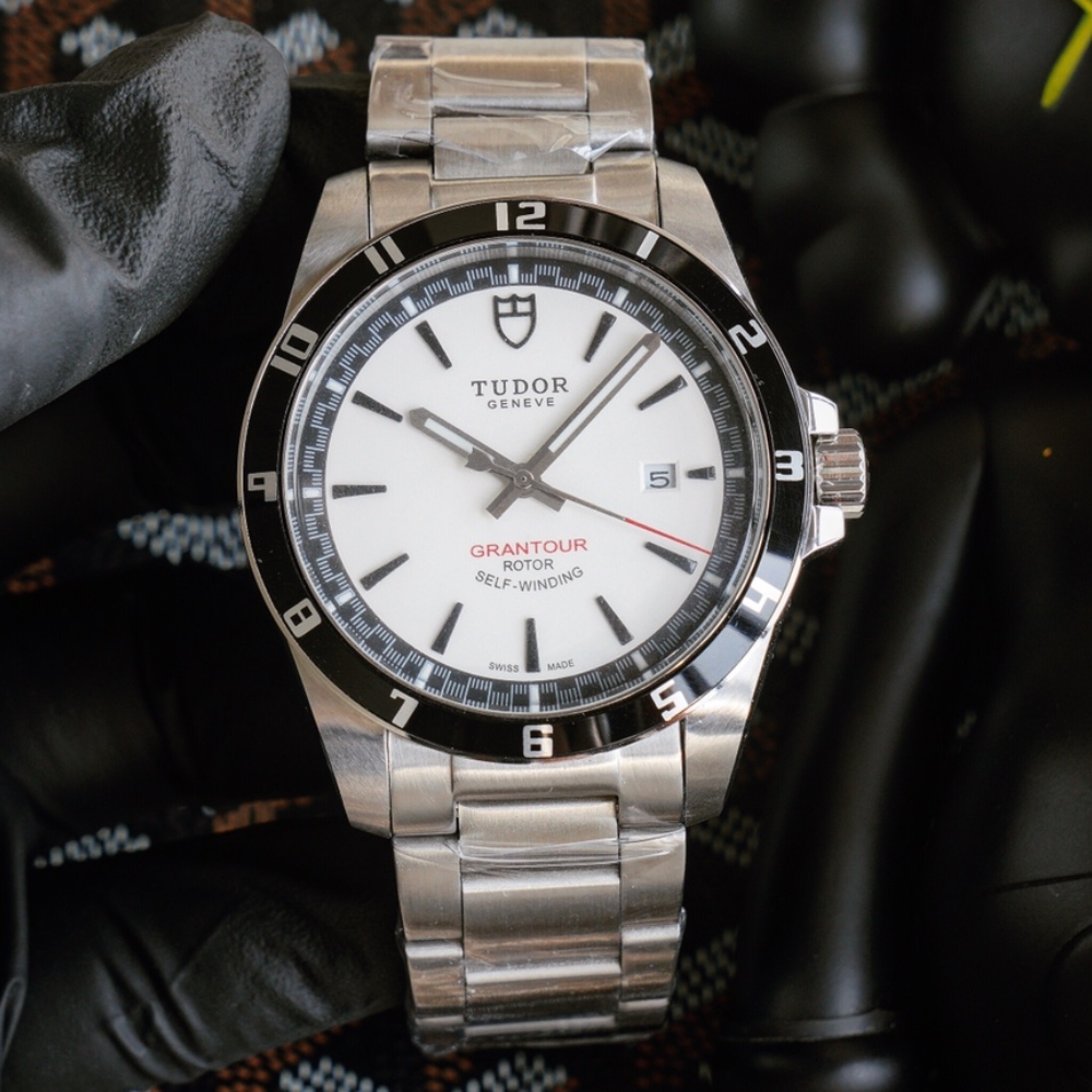 Tudor TUDOR Black Bay 19887 series