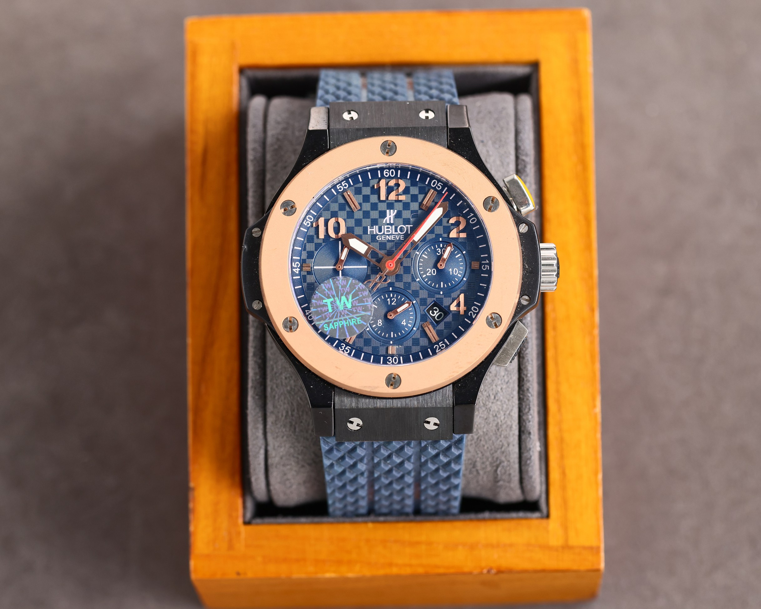 The new HUBLOT BIG BANG soul series MECA-10 watch