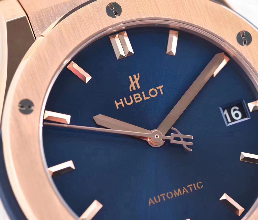 Hublot Classic Fusion Series 19885,
