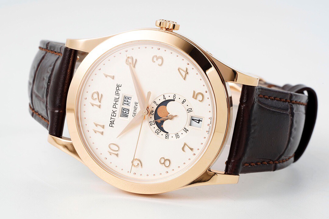 Patek Philippe s Cal.324 S QA LU 24H/303
