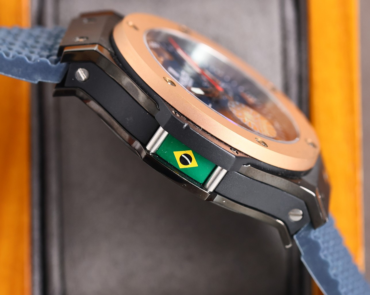 The new HUBLOT BIG BANG soul series MECA-10 watch