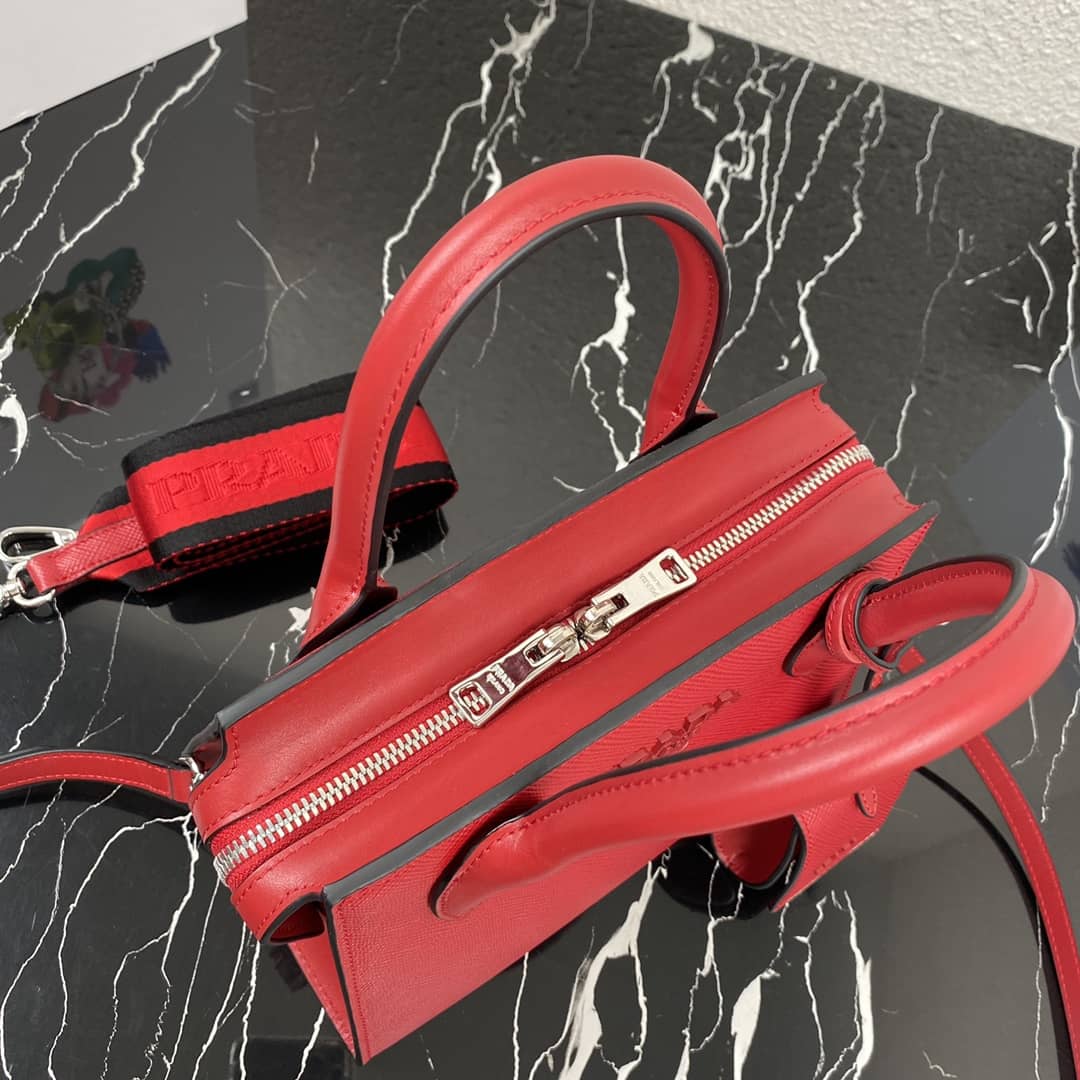 Prada Saffiano Leather Monochrome Replica Bag