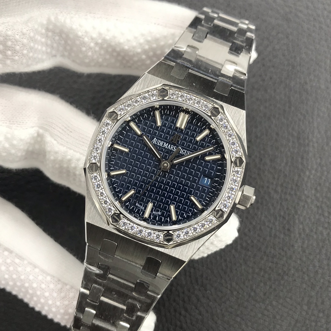 Ms. Audemars Piguet: 167328