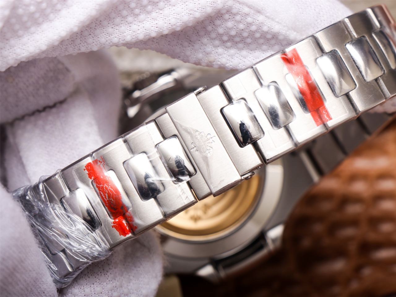 Patek Philippe Sporty Elegant Series 5726/1A-010 Watch