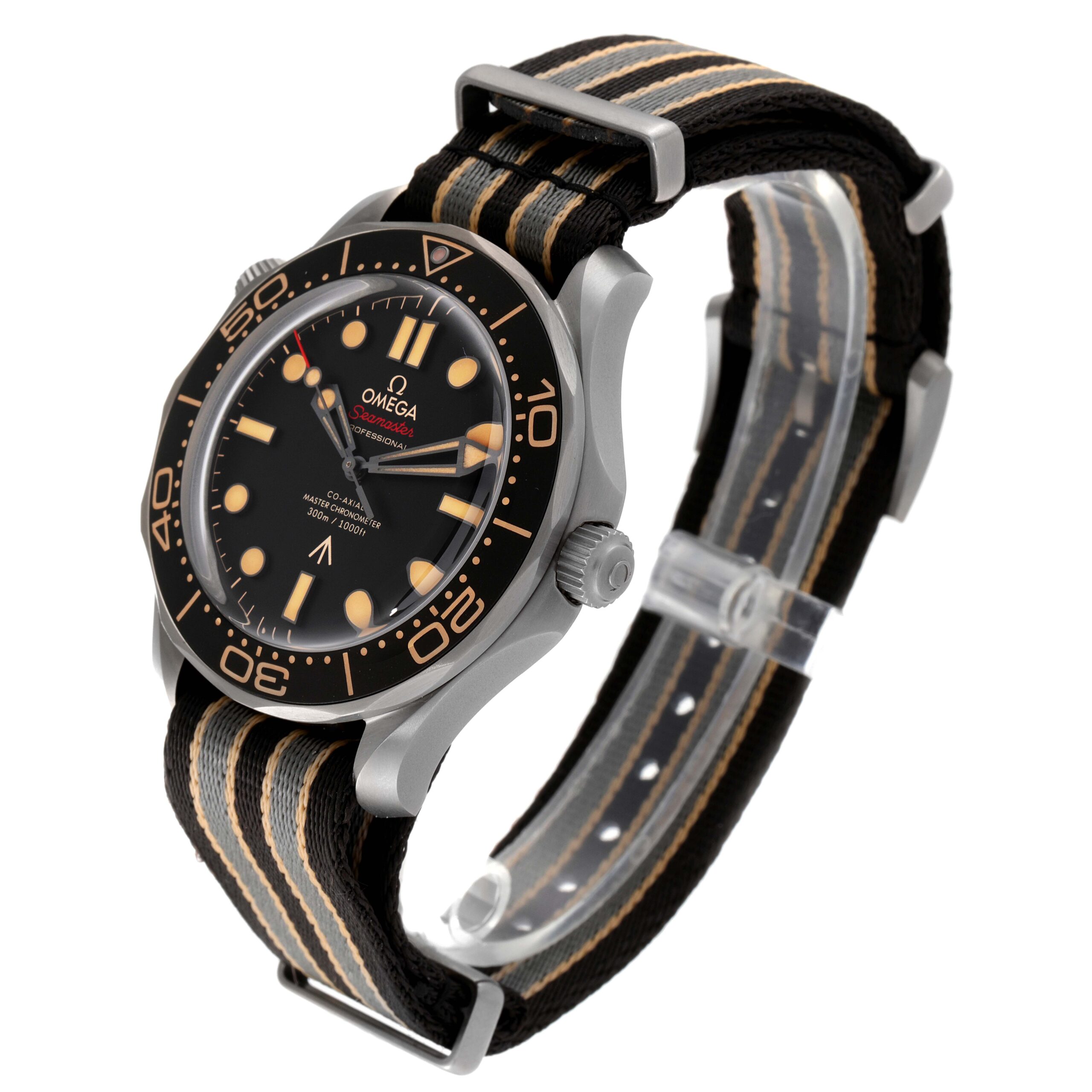 Omega Seamaster 300M 007 Edition Titanium Mens Watch 210.92.42.20.01.001 Unworn