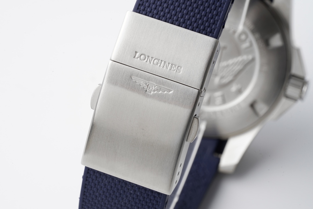 Longines Concas in the water, the glory comes.