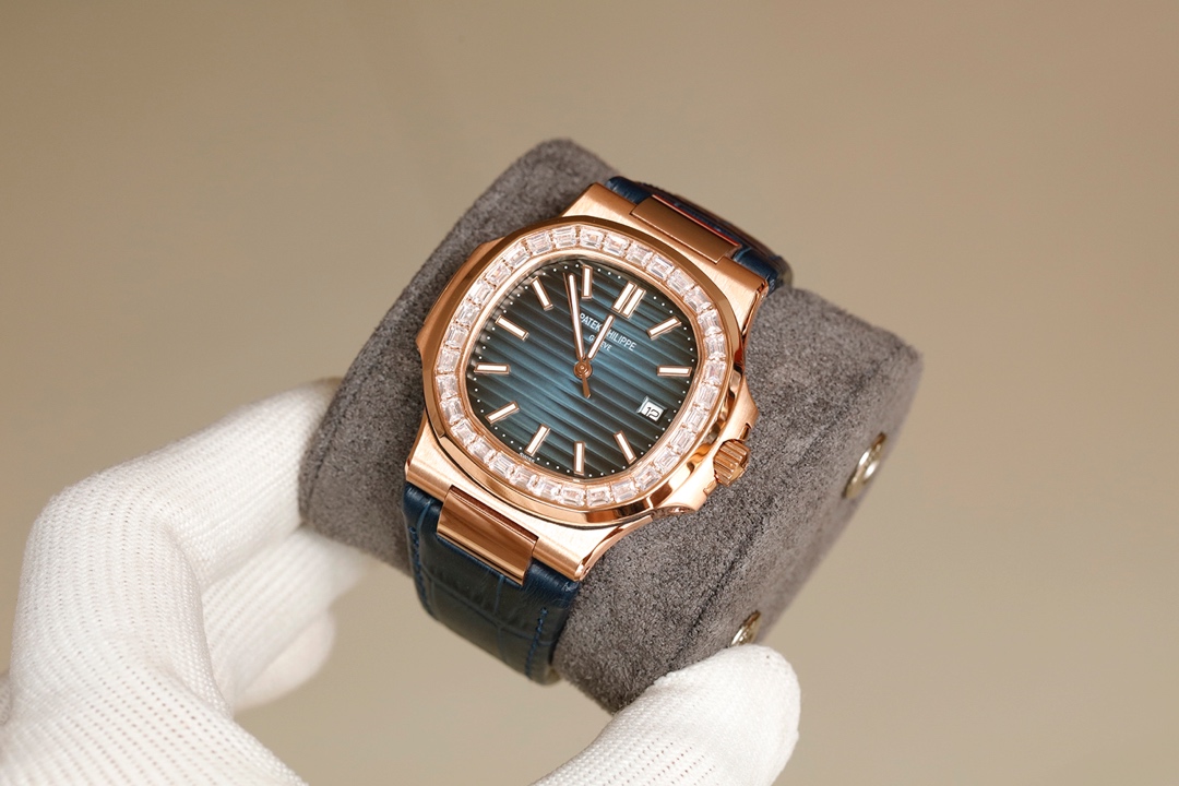 The king of Patek Philippe steel watches 5711 Nautilus Shock