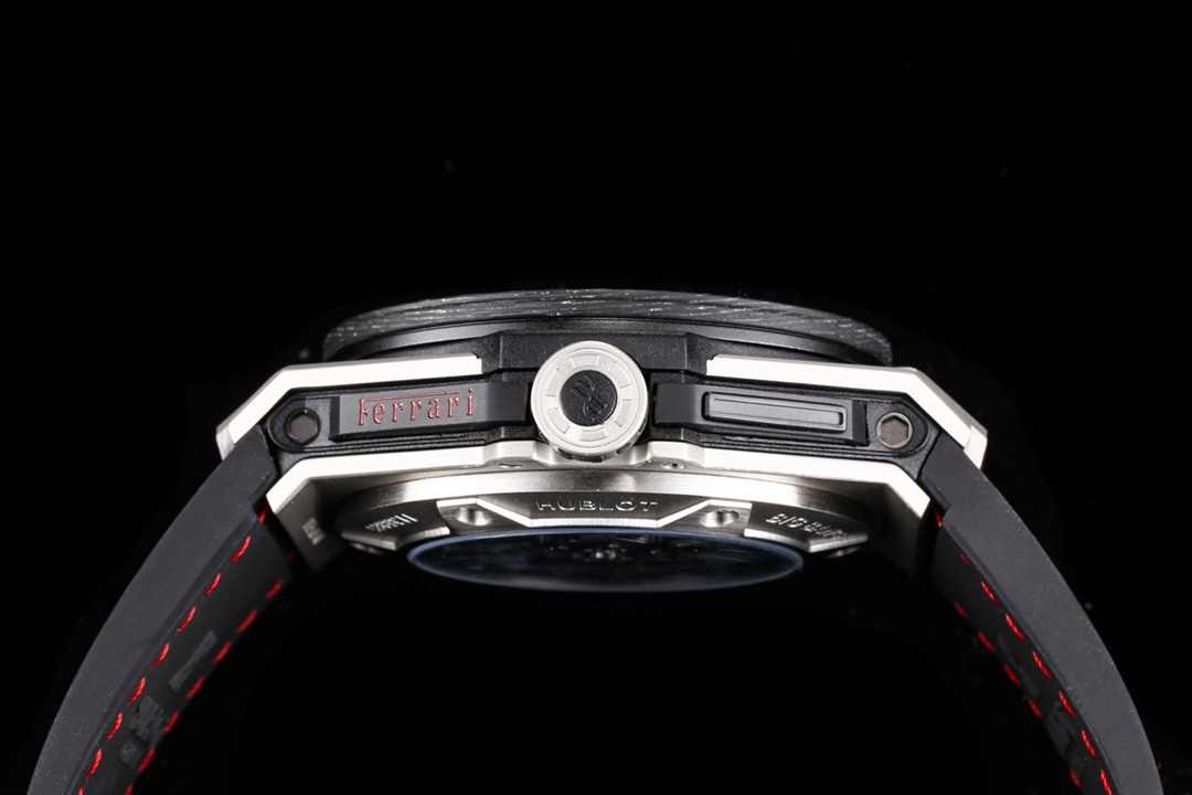 Hublot HUBLOT BANG series 401.OQ.0123.VR