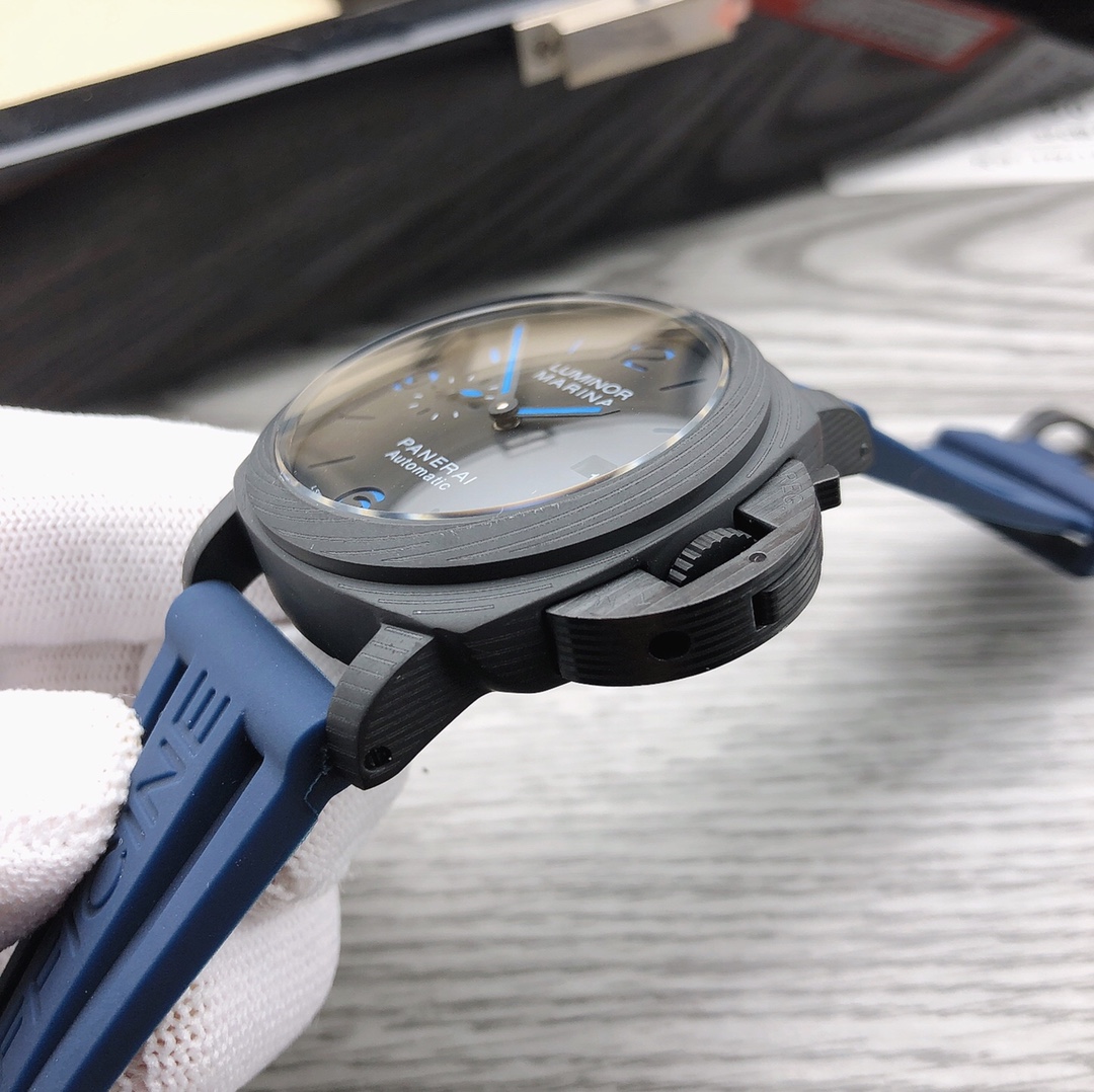 Panerai PANERAI LUMINOR series PAM