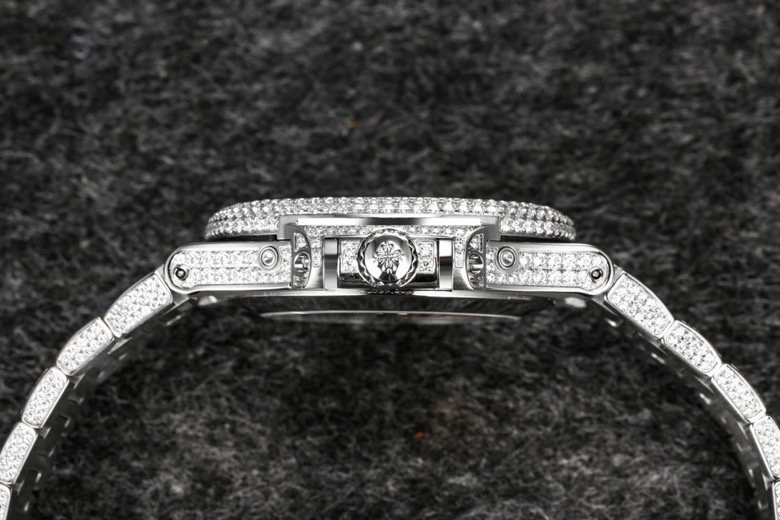 Patek Philippe Sporty Elegant Gypsophila Series 5726/1A-014 watch