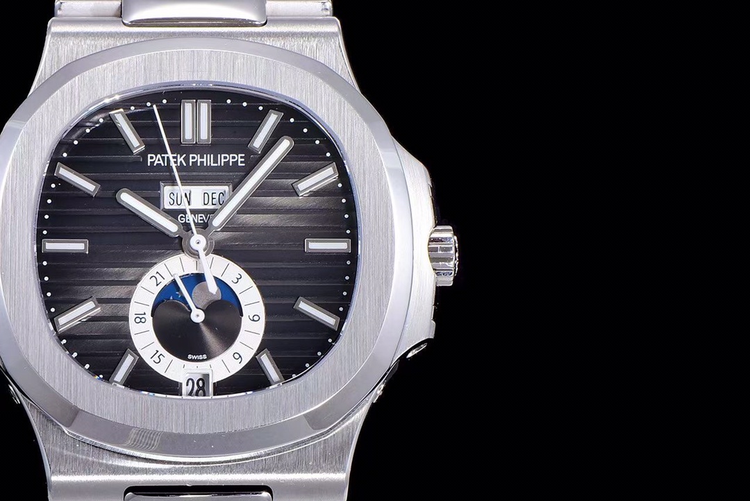 Patek Philippe Nautilus annual calendar watch 5726