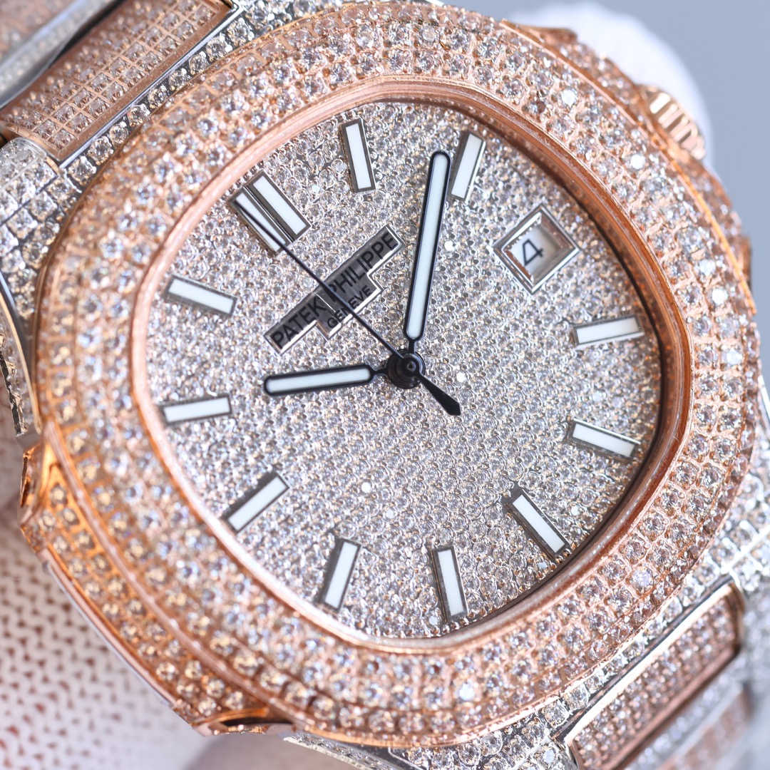 Patek Philippe Gypsophila full diamond Nautilus series