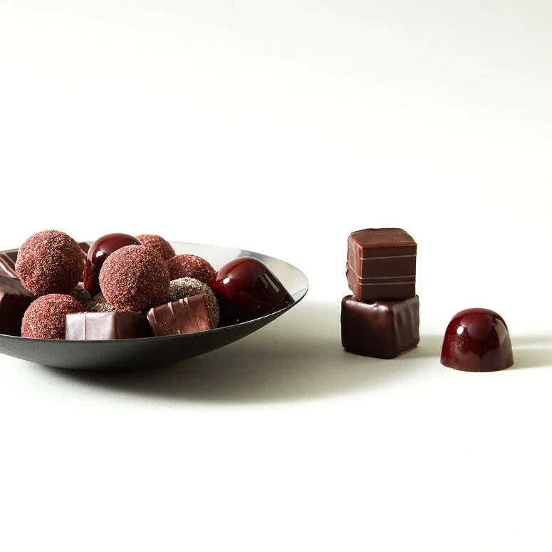 Giftwrapped Pearls of the Forest Bonbon Collection