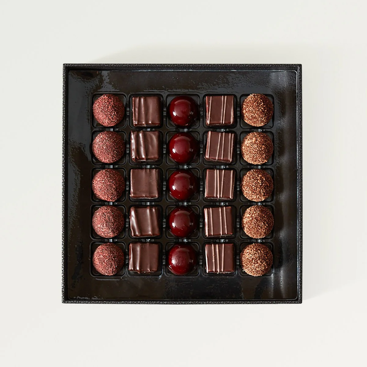 Giftwrapped Pearls of the Forest Bonbon Collection