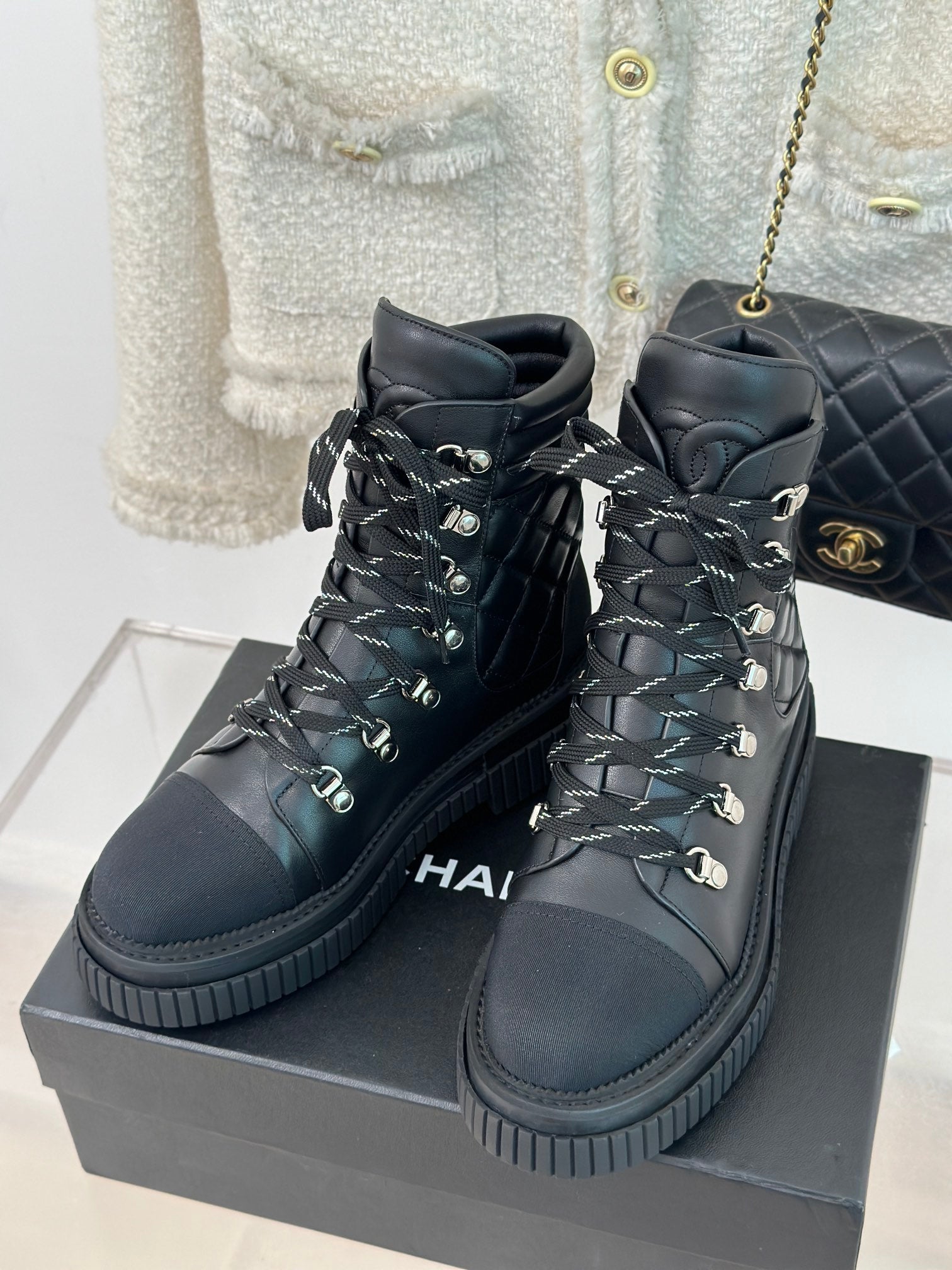CHAN* Classic lace-up rhombus short boots 1:1 VIP (limited discount to one pair)