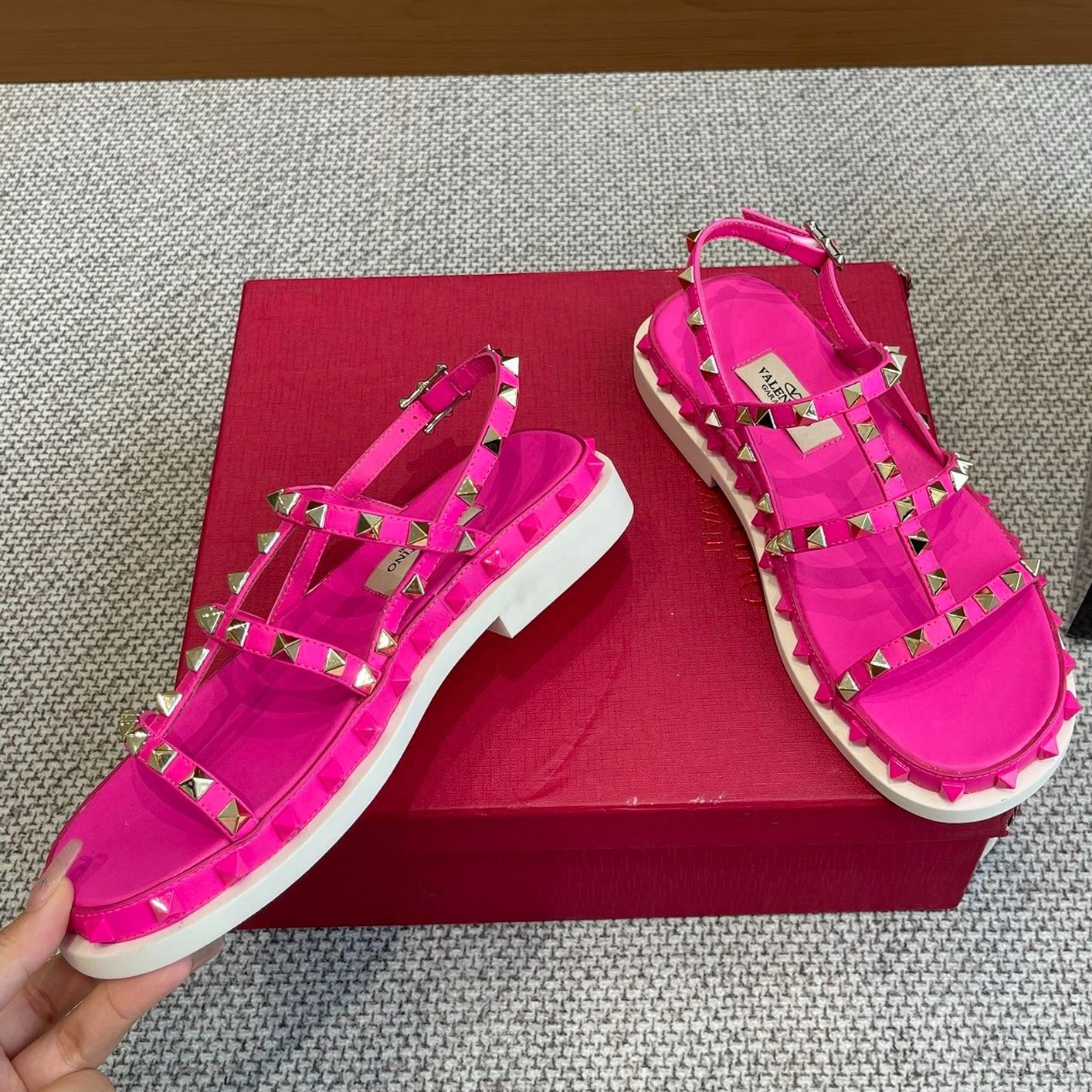 Square toe studded platform sandals Va***VIP1:1