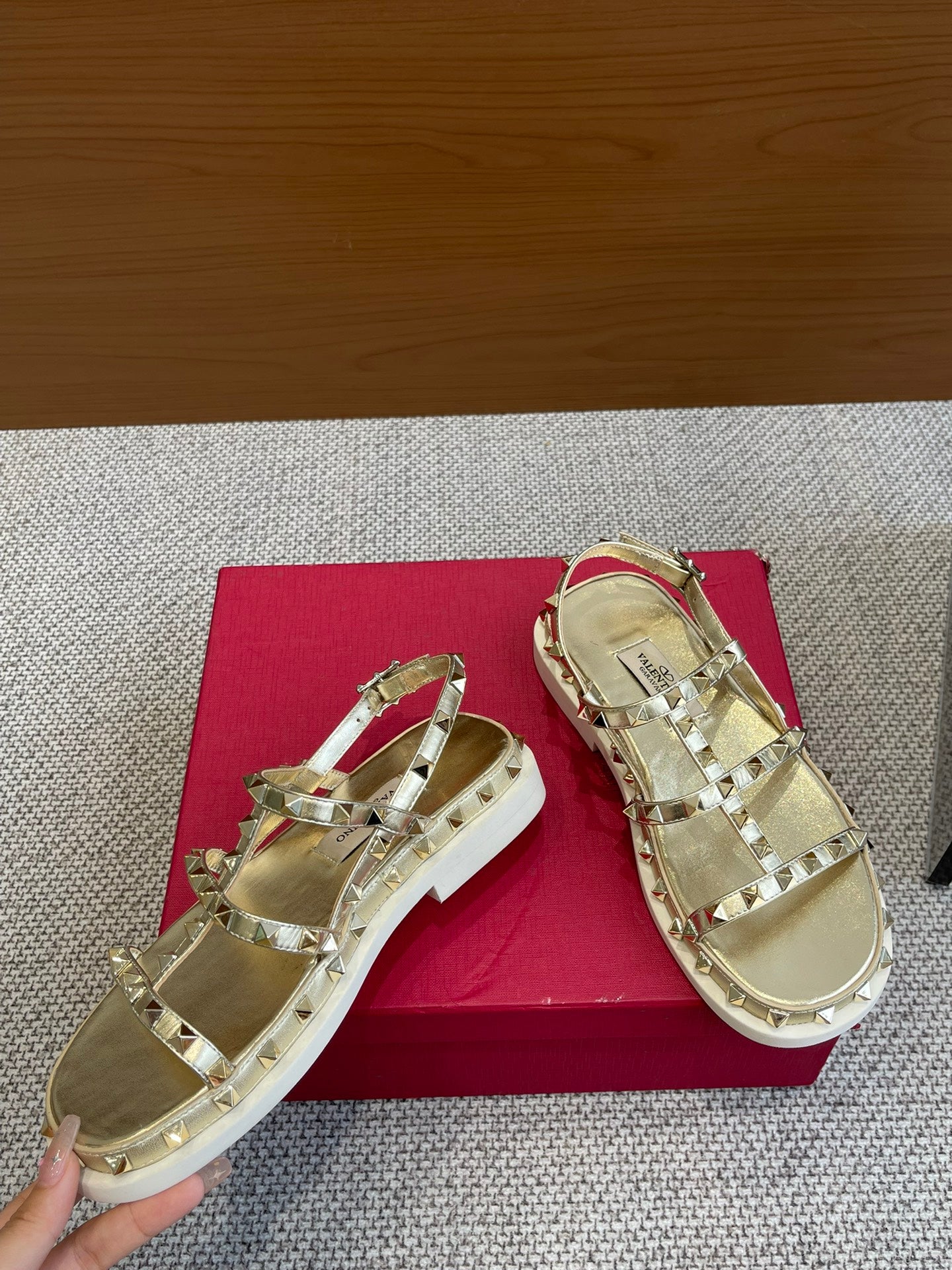 Square toe studded platform sandals Va***VIP1:1