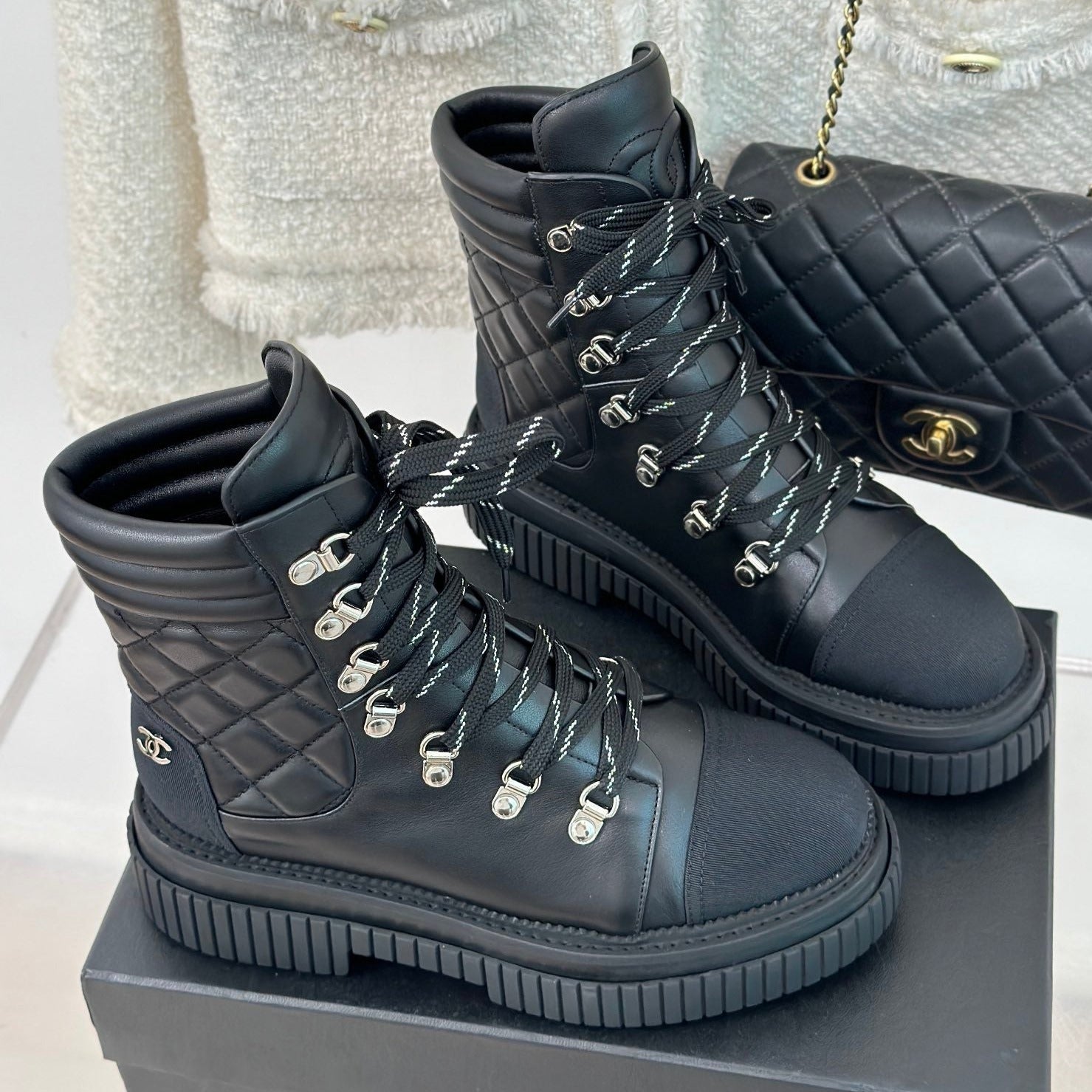 CHAN* Classic lace-up rhombus short boots 1:1 VIP (limited discount to one pair)