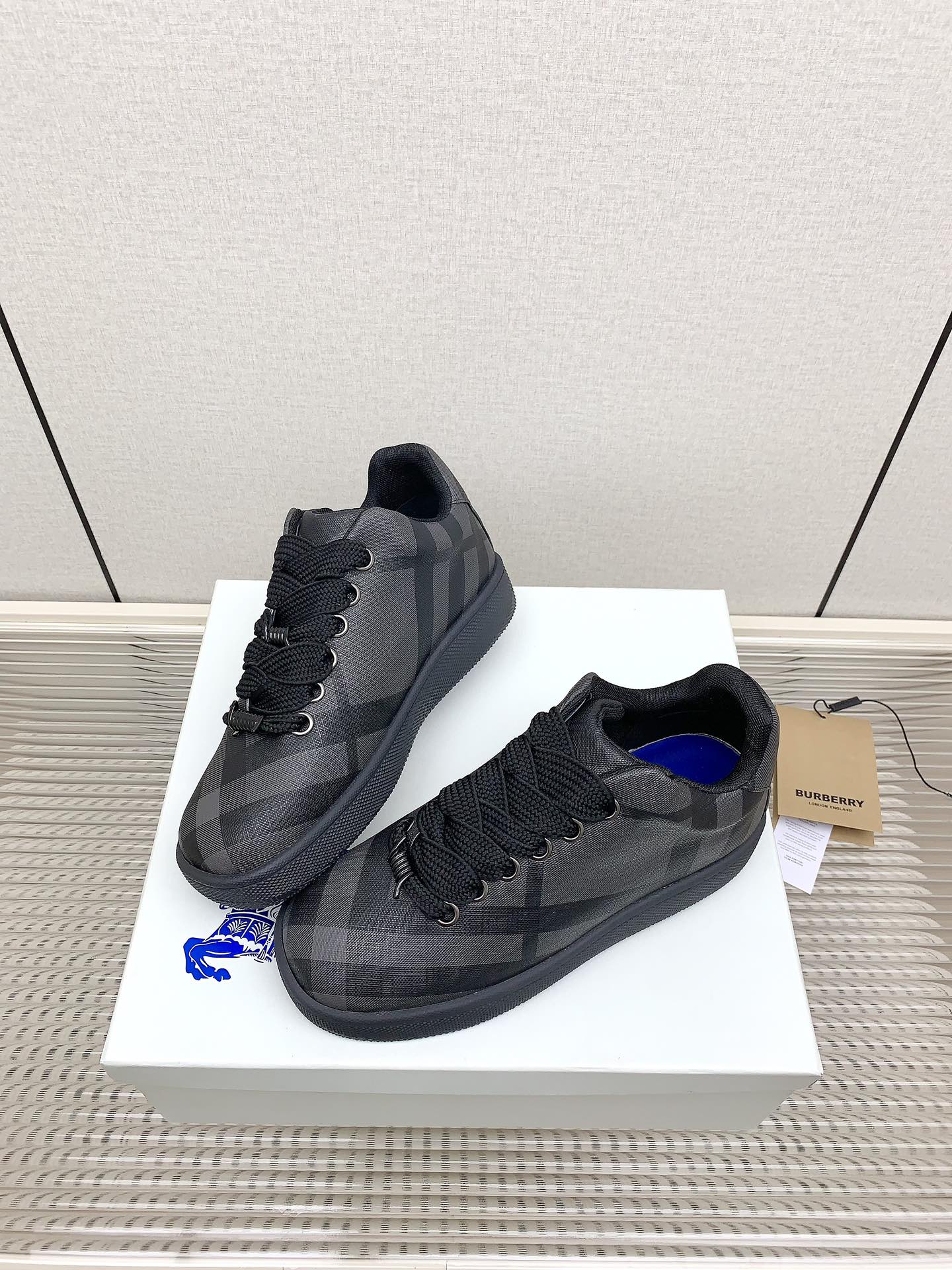 BUrb** series plaid knitted sneakers***VIP 1:1