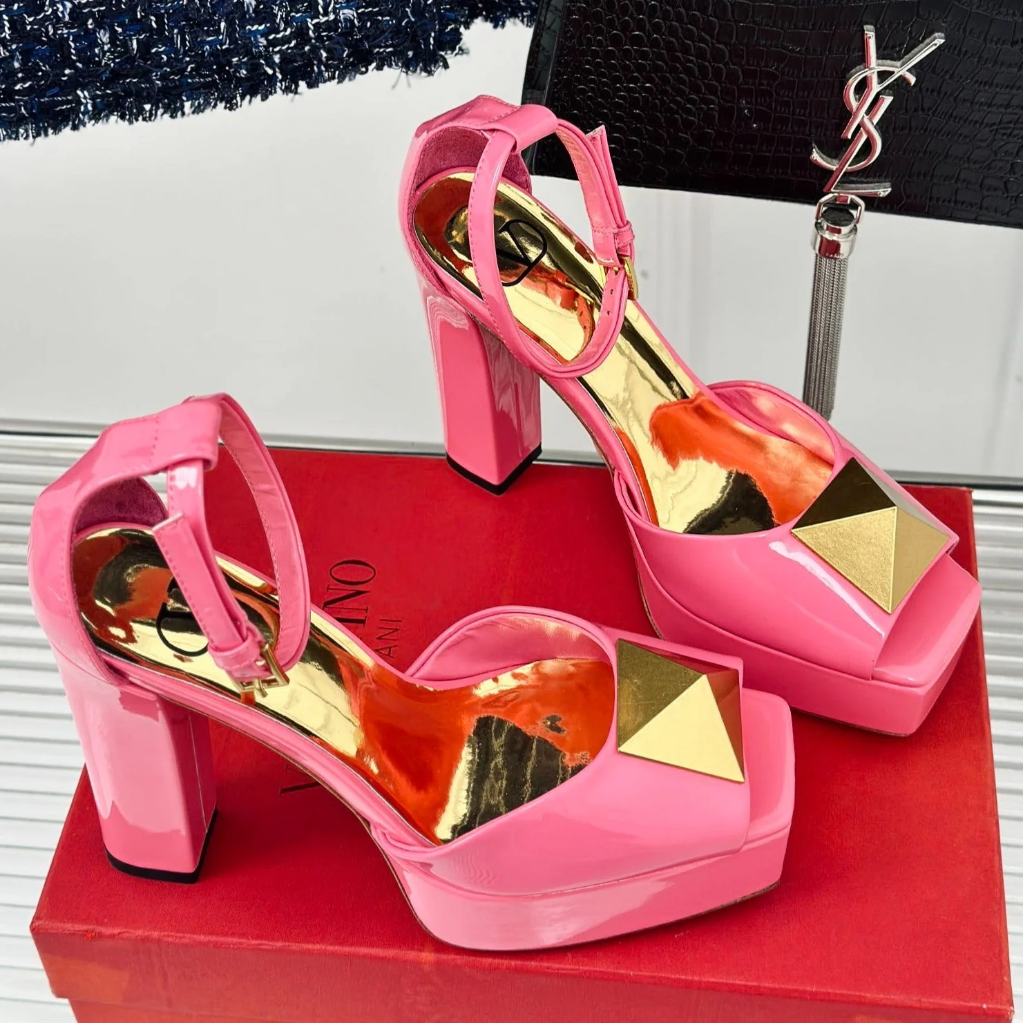 V24 new high heel sandals VIP 1锛?