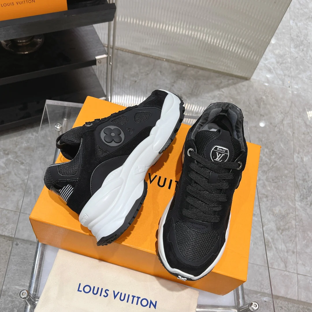 Casual sports shoes running shoes 饾棢饾椉饾槀饾椂饾榾饾棭饾槀饾椂饾榿饾榿饾椉饾椈 new style VIP 1:1