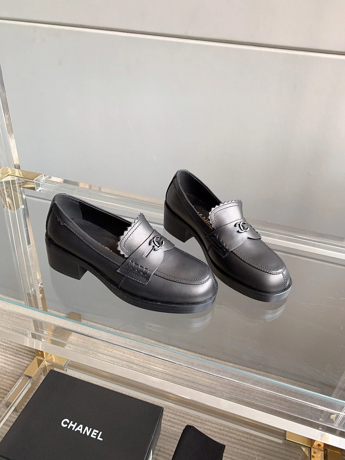 CHA24 new loafersVIP1锛?