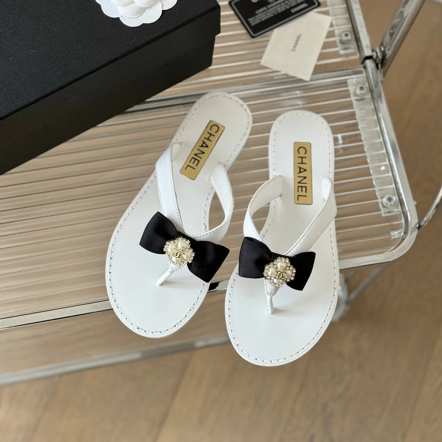 C new flip-flop bow slippers VIP 1