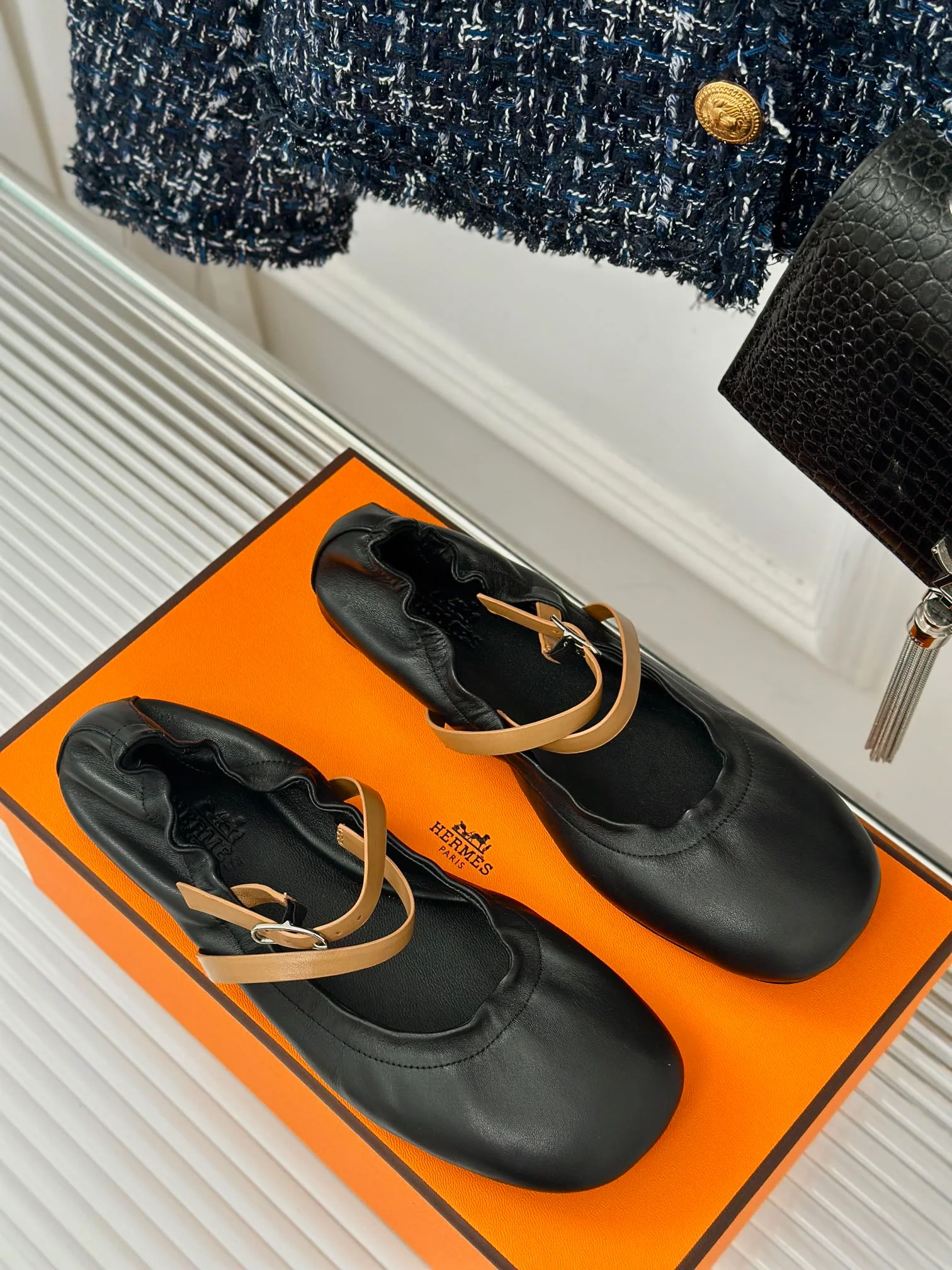 HERME* Herm猫s Spring and Summer New Classic Ballet Shoes VIP 1:1