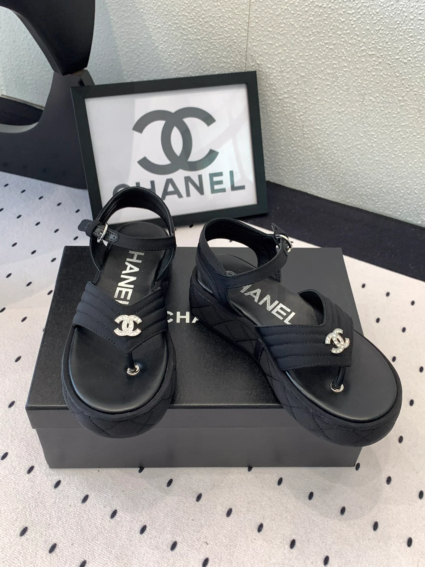 Early Spring Platform Sandals CHANE*锝淰IP1:1