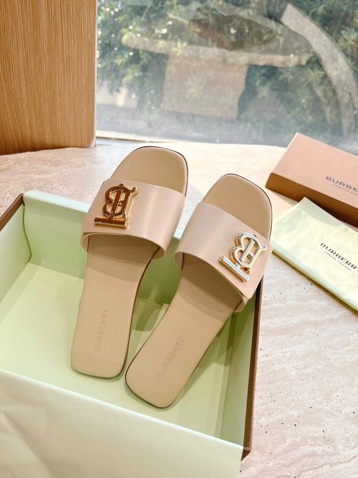 B new sandals top quality 1:1 VIP