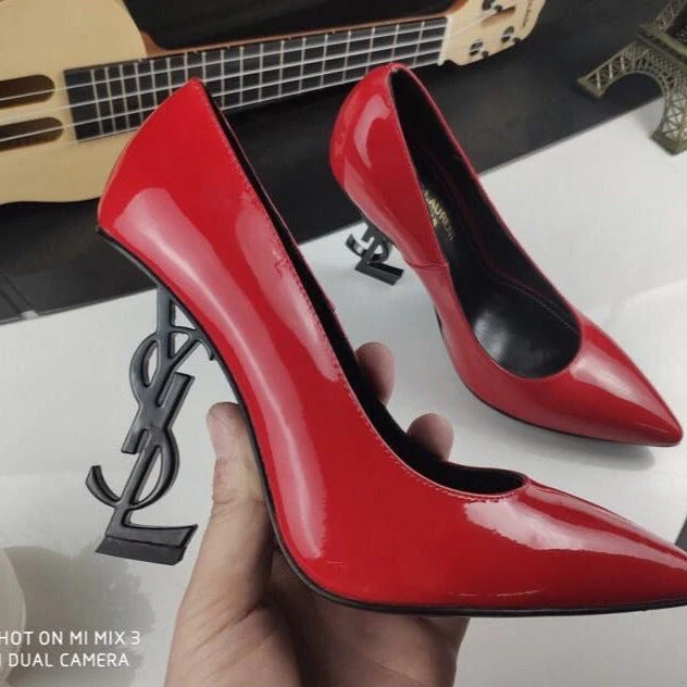 SOpyum Logo Plaque Pumps