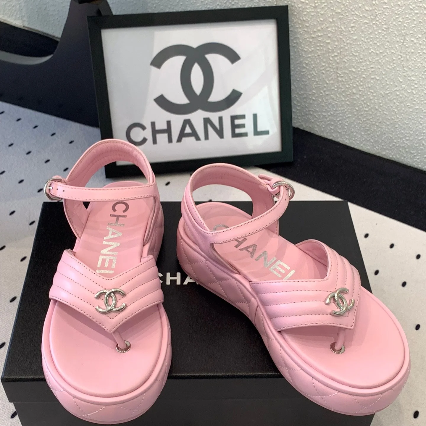 Early Spring Platform Sandals CHANE*锝淰IP1:1