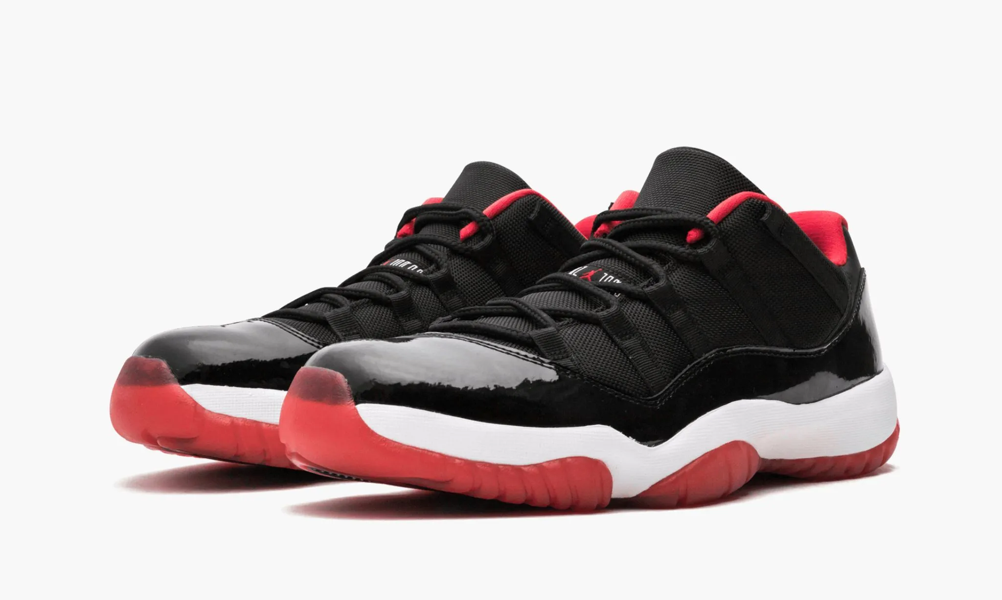 JORDAN 11 RETRO LOW Bred - NeoLux