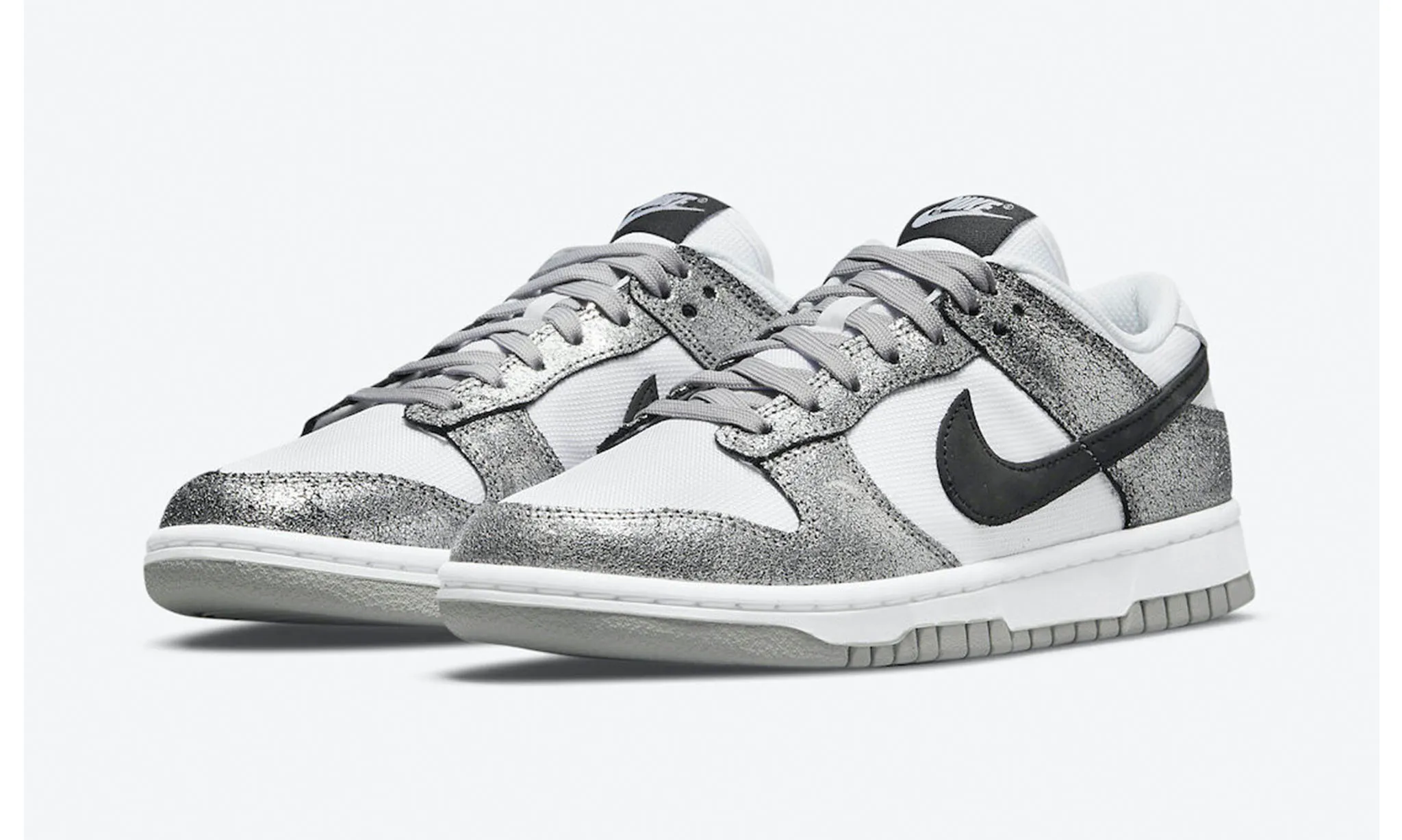 Nike Dunk Low Shimmer - NeoLux