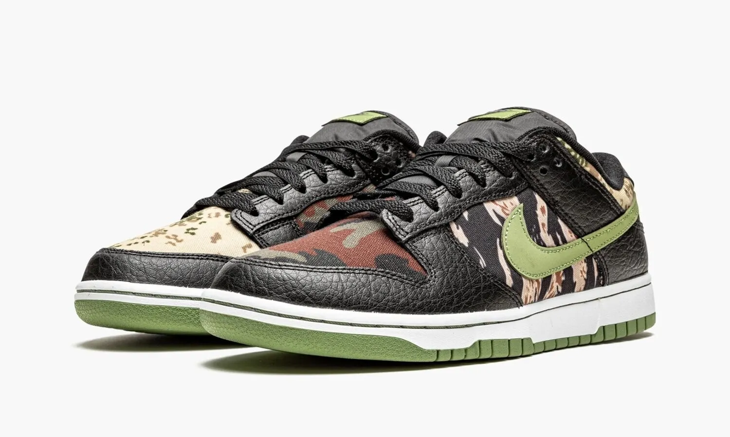 NIKE DUNK LOW Black Multi Camo - NeoLux