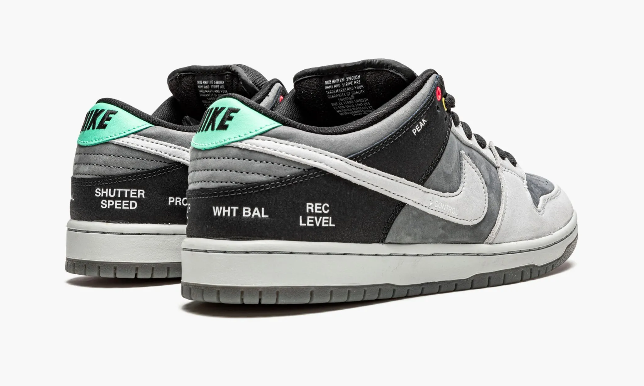 NIKE SB DUNK LOW PRO ISO VX1000 - NeoLux