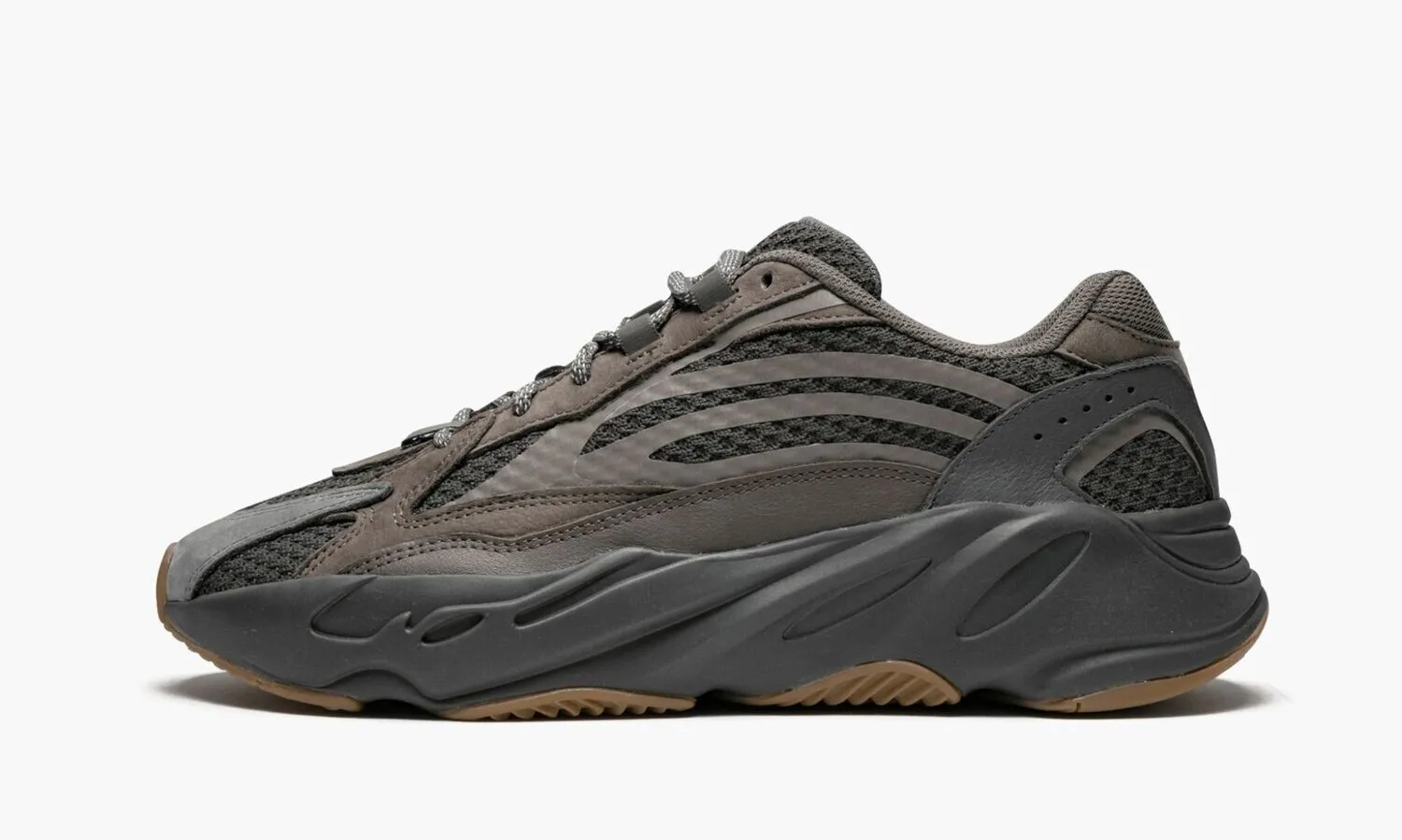 YEEZY BOOST 700 V2 Geode - NeoLux