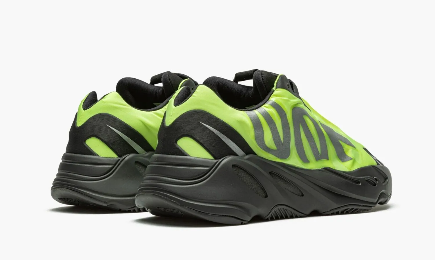 YEEZY BOOST 700 MNVN Phosphor - NeoLux