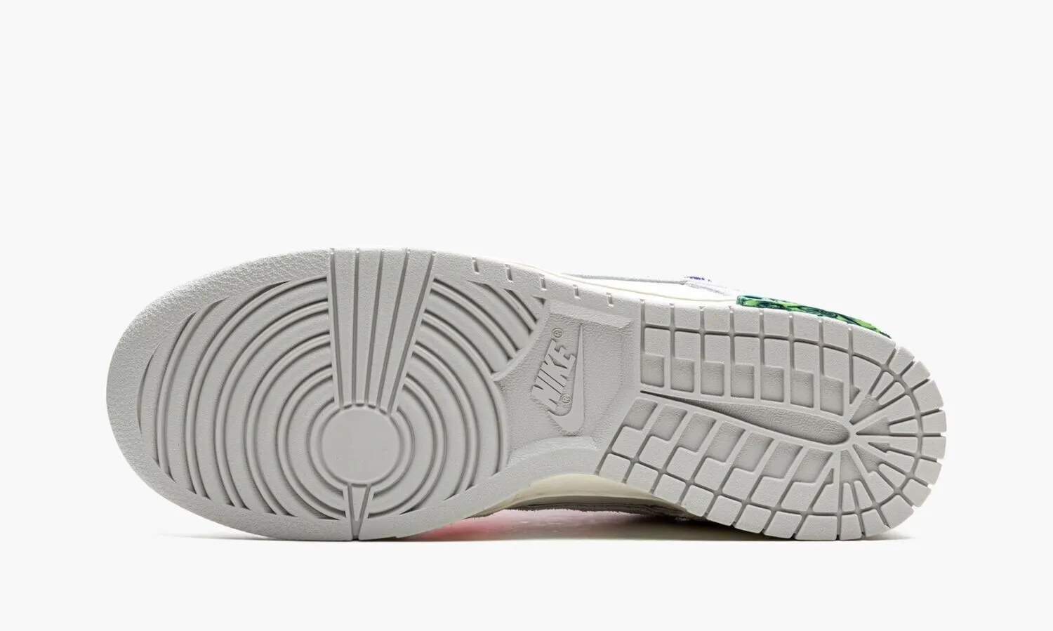 NIKE DUNK LOW THE LOT 15 50 - NeoLux