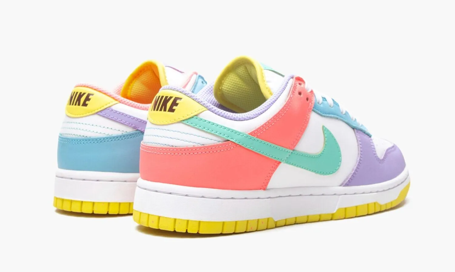 NIKE DUNK LOW SE Easter - NeoLux