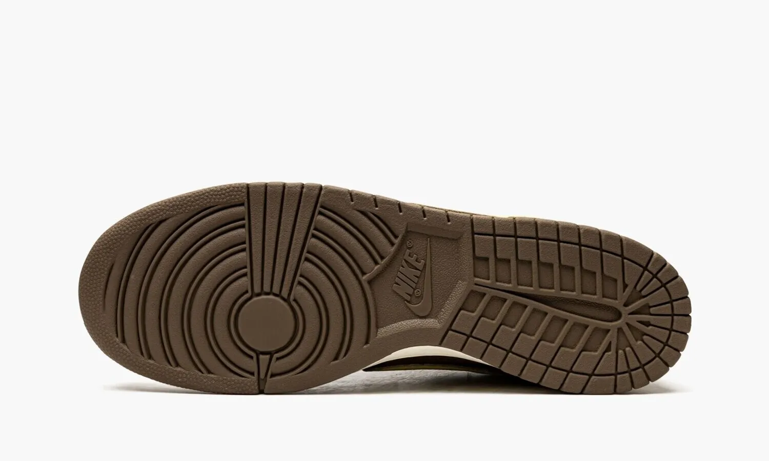 NIKE DUNK LOW SP Undefeated Canteen - NeoLux