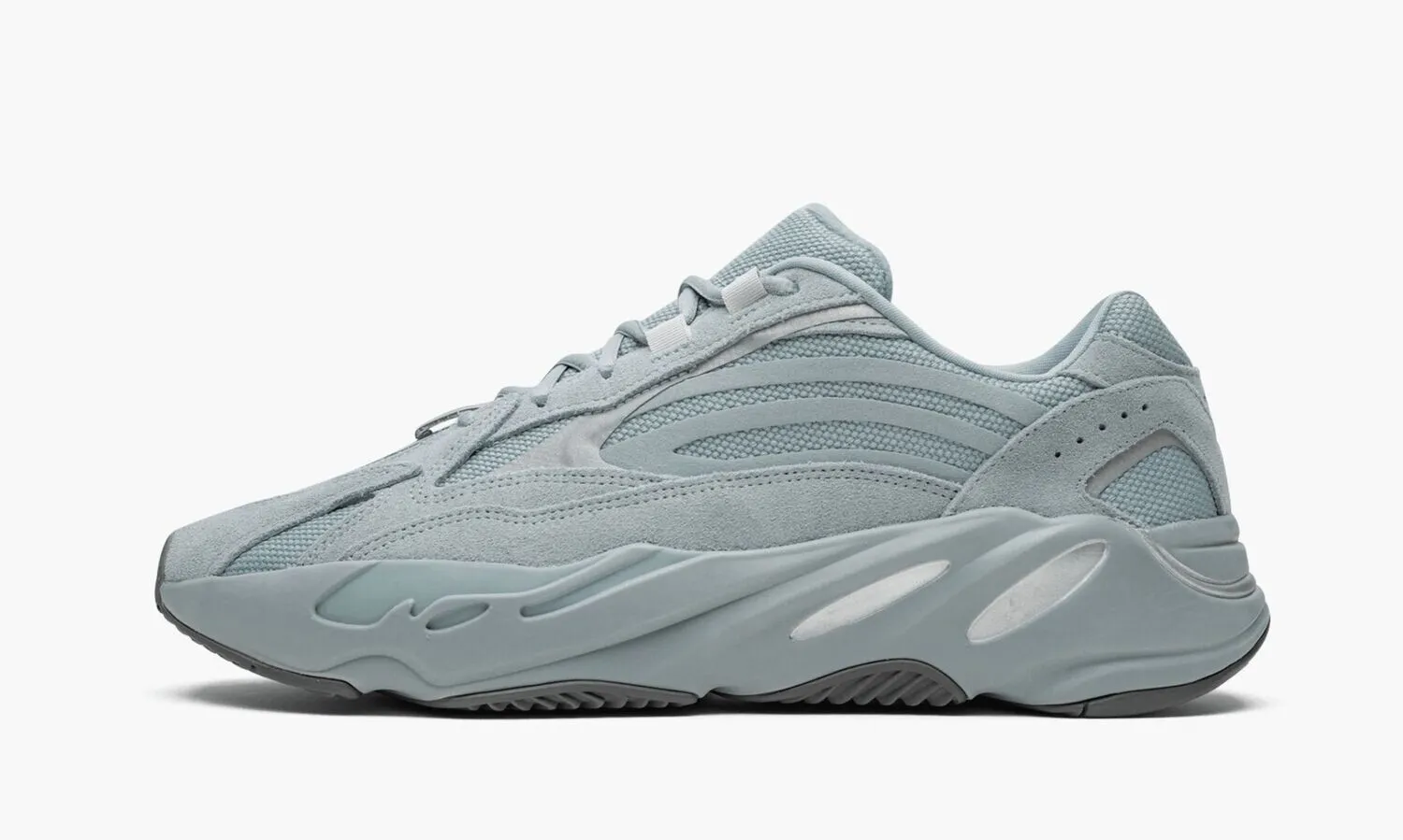 YEEZY BOOST 700 V2 Hospital Blue - NeoLux