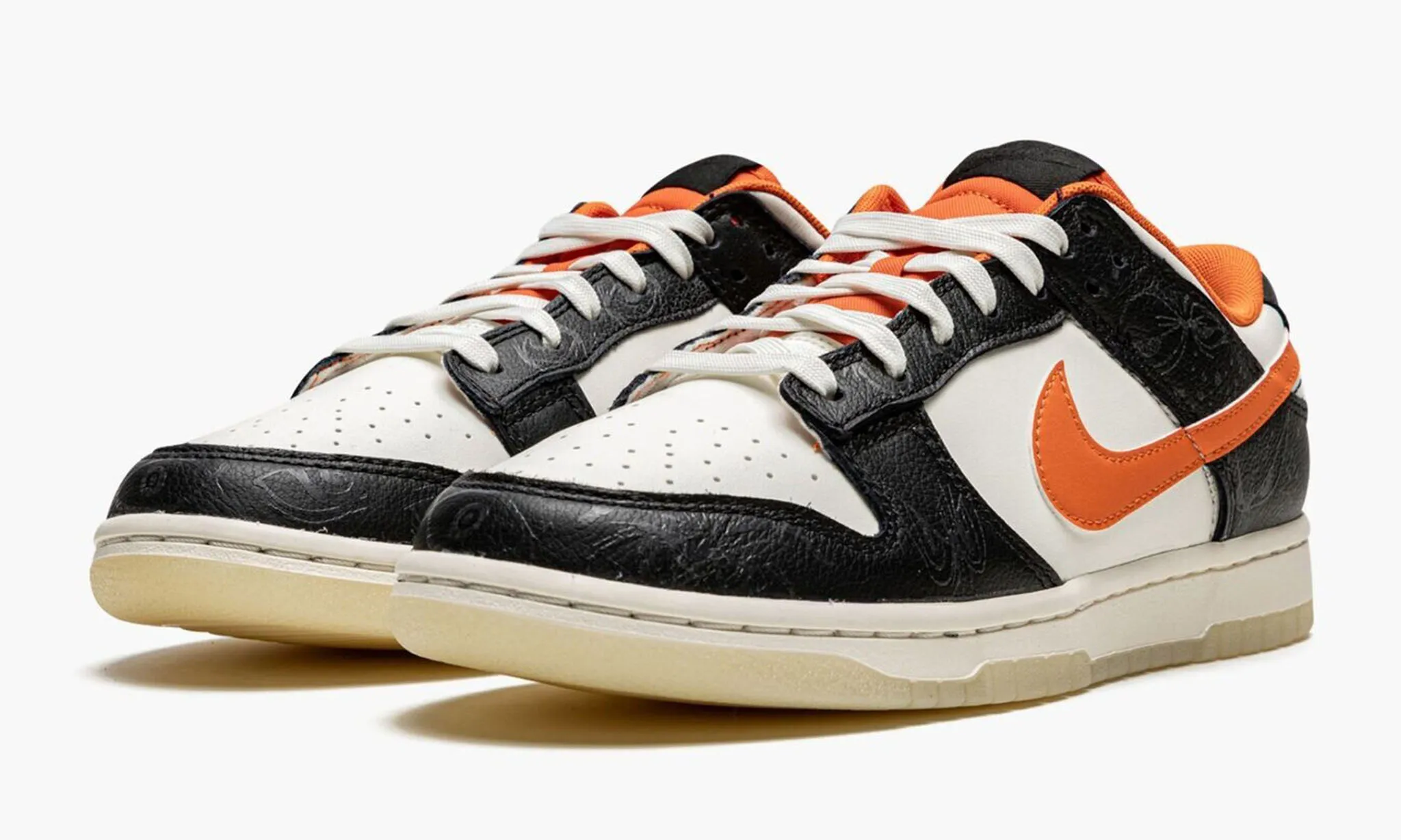 NIKE DUNK LOW RETRO PRM Halloween - NeoLux