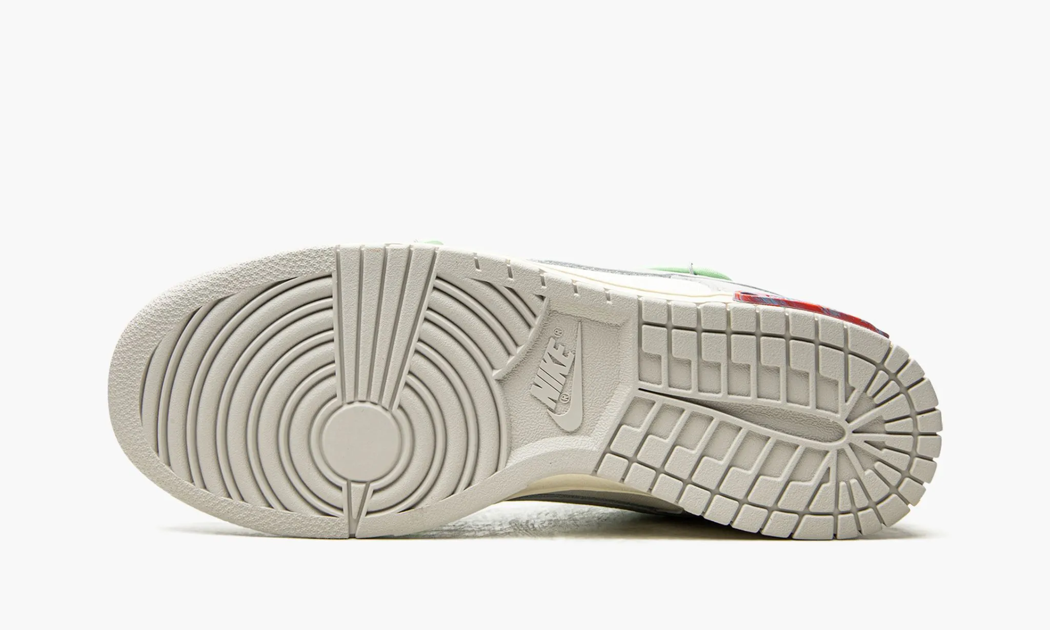 NIKE DUNK LOW Off White Lot 7 - NeoLux