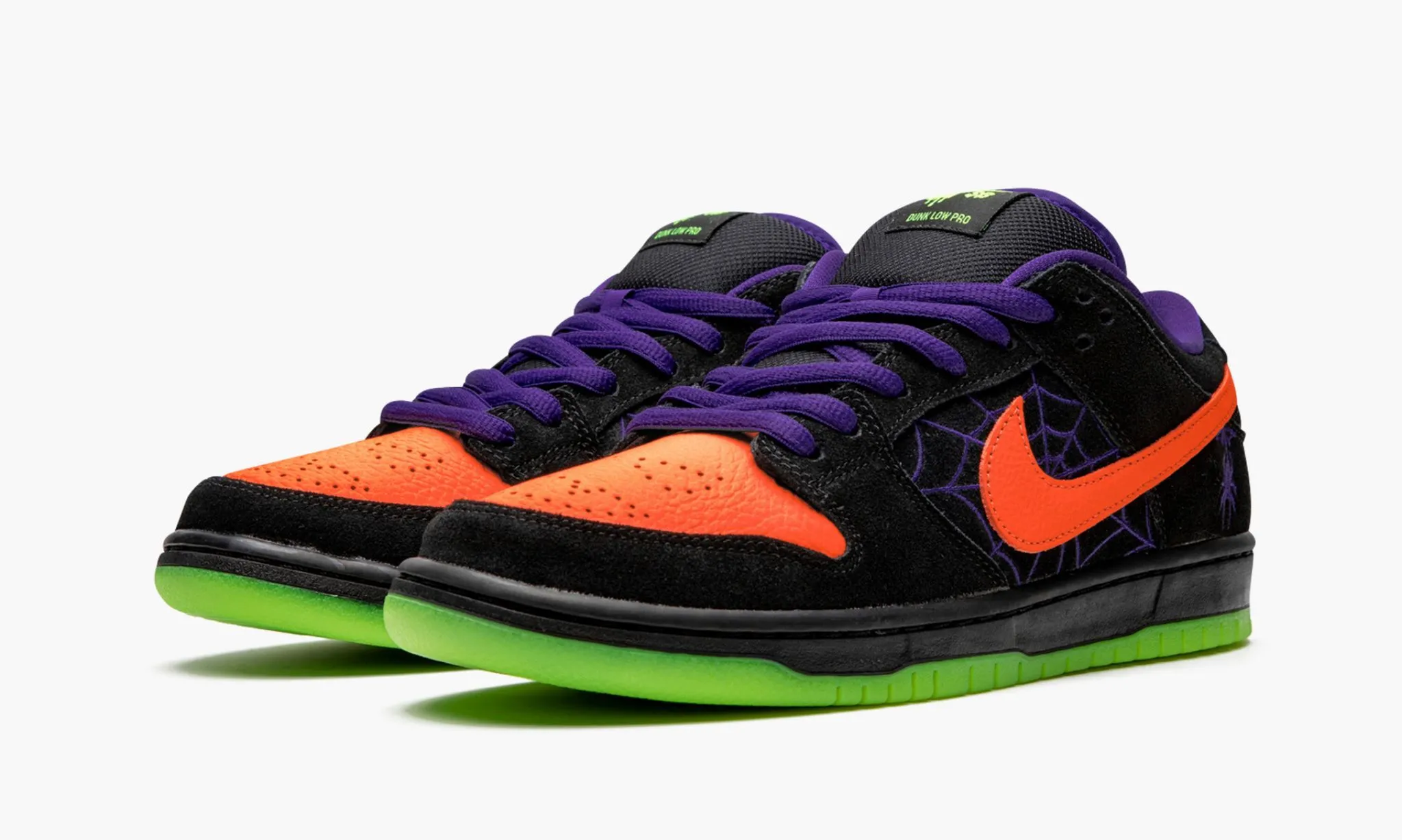 NIKE SB DUNK LOW Night of Mischief - NeoLux