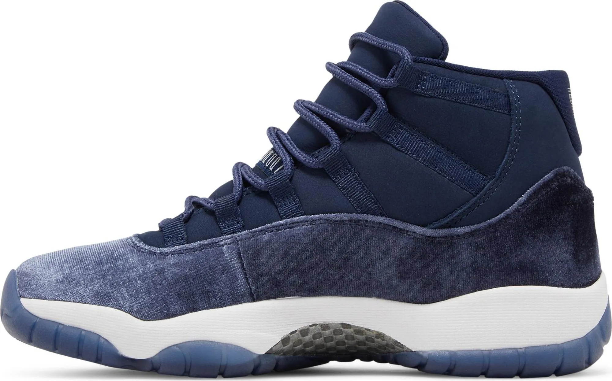 Jordan 11 Retro Midnight Navy - NeoLux