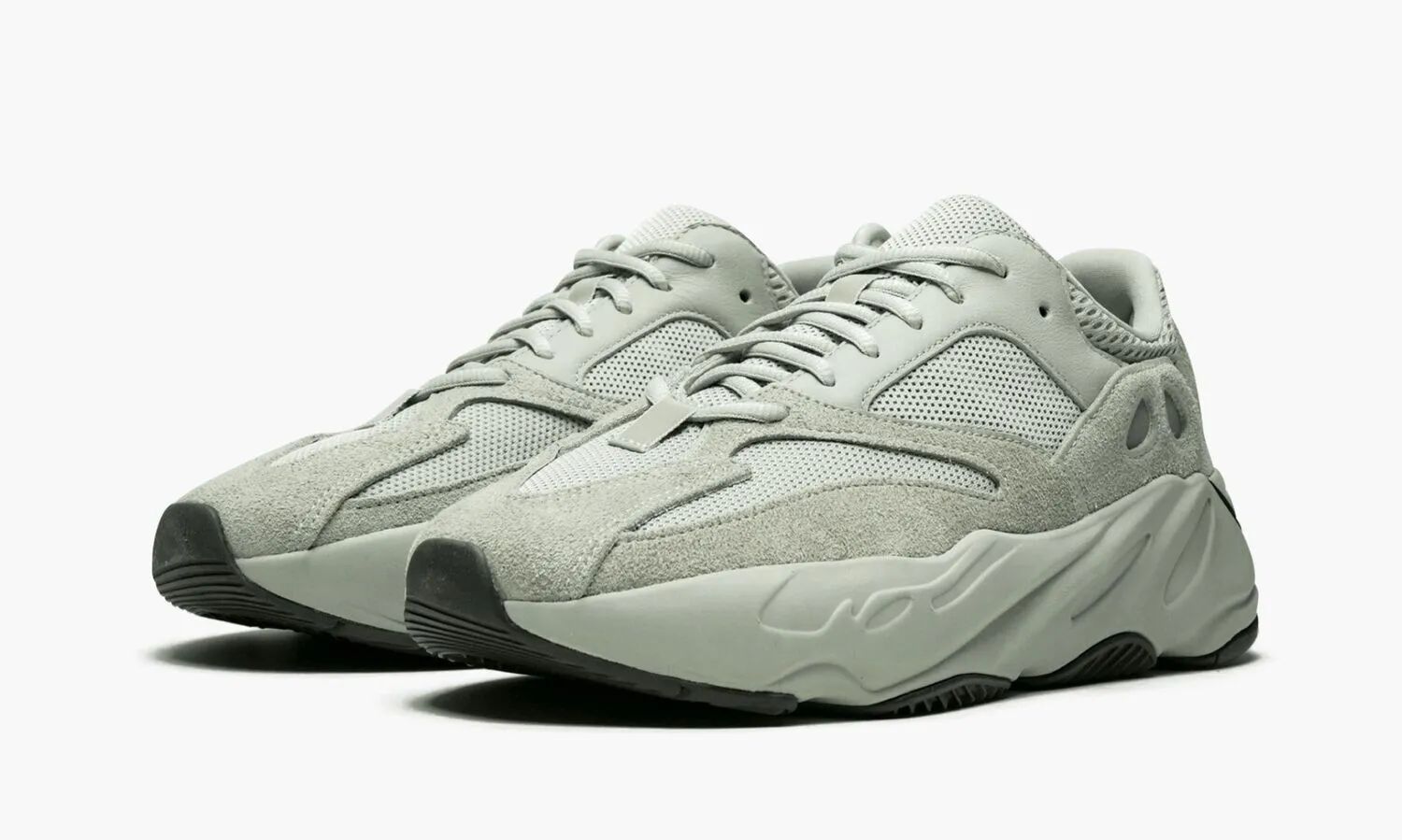 YEEZY BOOST 700 Salt - NeoLux